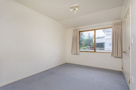 Photo of property in 17 Sea Vista Avenue, Beach Haven, Auckland, 0626