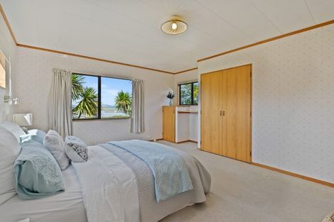 Photo of property in 70 West View Crescent, Onerahi, Whangarei, 0110
