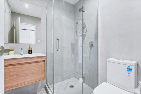 Photo of property in 6/28 Lavelle Road, Henderson, Auckland, 0612