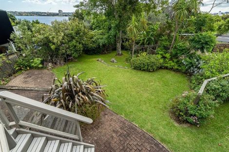 Photo of property in 316 Hurstmere Road, Takapuna, Auckland, 0622