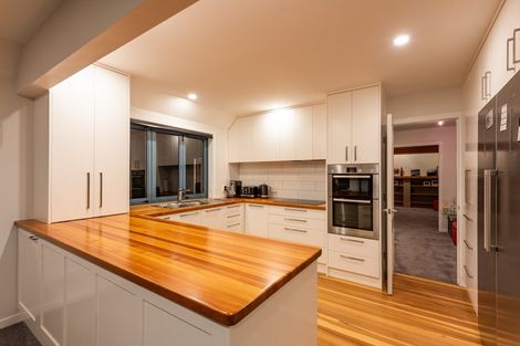 Photo of property in 17a Simla Crescent, Khandallah, Wellington, 6035