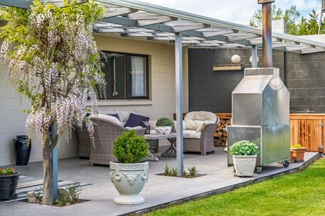 Photo of property in 71 Lynch Road, Levels, Timaru, 7973