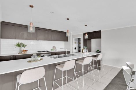 Photo of property in 15 Faber Place, Rototuna North, Hamilton, 3210