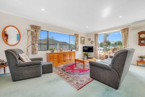 Photo of property in 19 Limerick Place, Dannemora, Auckland, 2016