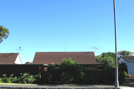 Photo of property in 2/26 Kitchener Road, Takapuna, Auckland, 0620