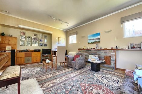 Photo of property in 31 Woodmancote Road, Khandallah, Wellington, 6035