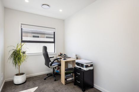 Photo of property in 20b Gordon Street, Glen Avon, New Plymouth, 4312