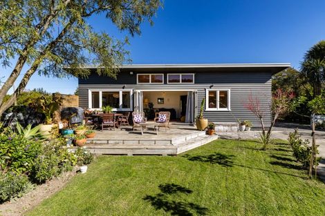 Photo of property in 190 Onehunga Road, Bay View, Napier, 4182