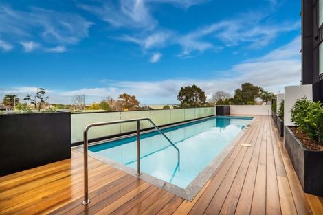 Photo of property in Frank Sargeson Apts, 406/80 Anzac Street, Takapuna, Auckland, 0622