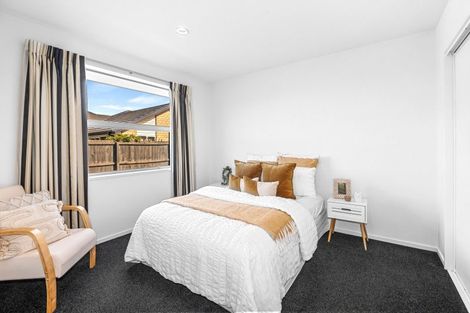 Photo of property in 11 Handley Crescent, Wigram, Christchurch, 8042