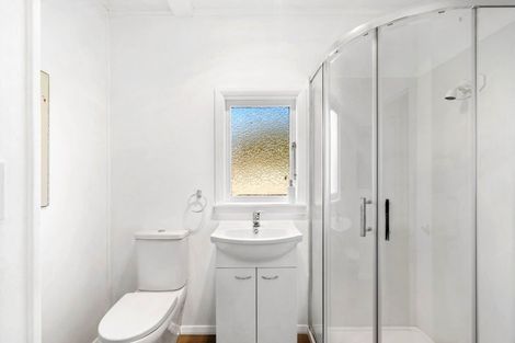 Photo of property in Jellicoe Street, Mayfair, Hastings, 4122