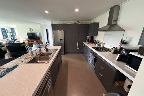 Photo of property in 23 Christobel Circle, Huntington, Hamilton, 3210