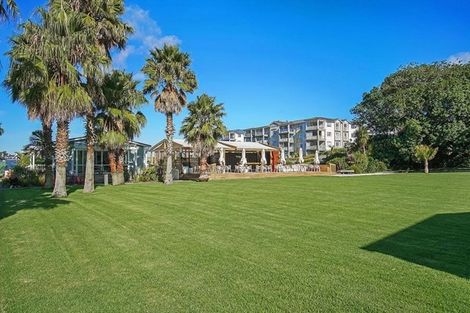 Photo of property in 217 Hibiscus Drive, Orewa, 0931