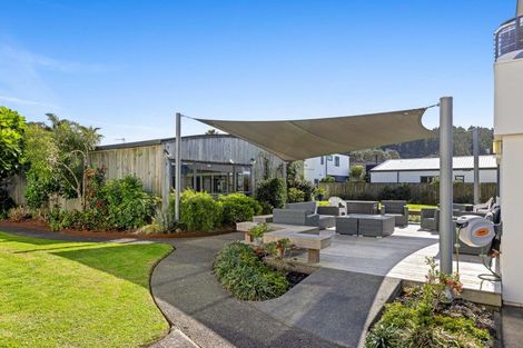 Photo of property in 7b Puriri Avenue, Orewa, 0931