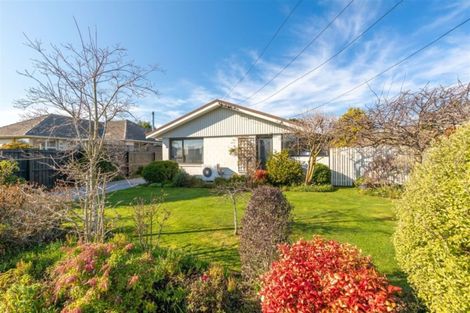 Photo of property in 8 Erin Crescent, Mairehau, Christchurch, 8013