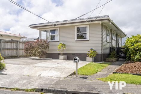 Photo of property in 7b Jay Street, Paparangi, Wellington, 6037