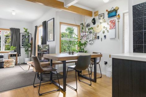 Photo of property in 24 Portal Crescent, Beerescourt, Hamilton, 3200