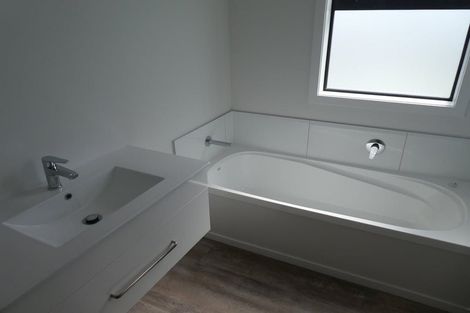 Photo of property in 52b Chesterton Street, Johnsonville, Wellington, 6037