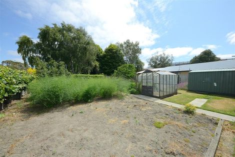 Photo of property in 22 Shands Road, Hornby, Christchurch, 8042