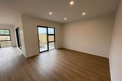 Photo of property in 17 Pilot Drive, Hobsonville, Auckland, 0616