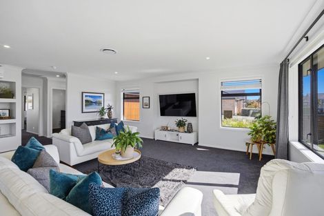 Photo of property in 16 Thomas Way, Brightwater, 7022