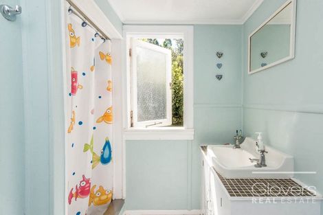 Photo of property in 794 South Titirangi Road, Titirangi, Auckland, 0604