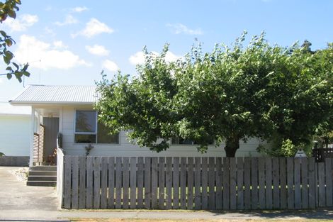 Photo of property in 5a Beryl Grove, Birchville, Upper Hutt, 5018