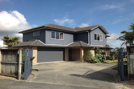 Photo of property in 15 Surfside Lane, Ruakaka, 0116