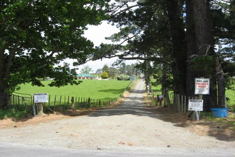 Photo of property in 50 Ross Lane, Kumeu, 0891