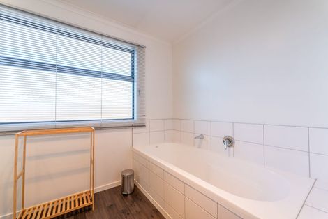 Photo of property in 2a Leckie Street, Redruth, Timaru, 7910