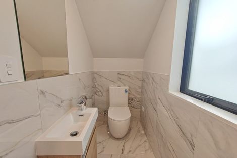 Photo of property in 1 Pukeko Road, Hobsonville, 0616