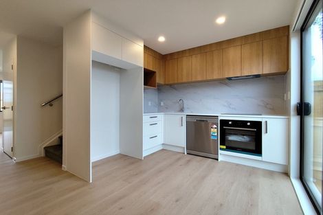 Photo of property in 76 Mcleod Road, Te Atatu South, Auckland, 0610