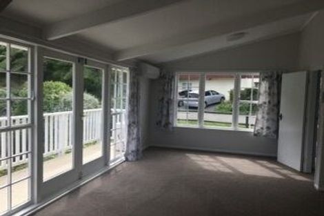 Photo of property in 77a Chamberlain Road, Karori, Wellington, 6012