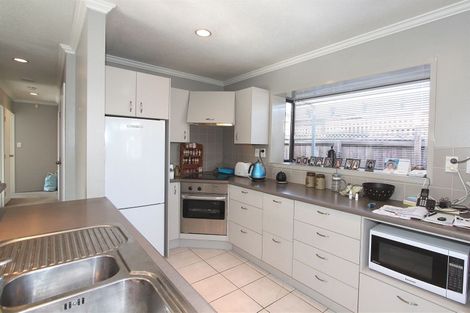 Photo of property in 26 Kirsten Place, Parklands, Christchurch, 8083