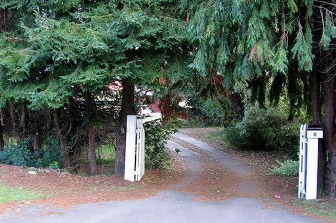 Photo of property in 6 Main Road, Waikanae, 5036