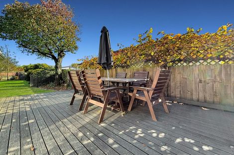 Photo of property in 17 Skipton Street, Mairehau, Christchurch, 8013