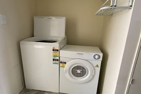 Photo of property in Pirie Street Townhouses, 18/35u Pirie Street, Mount Victoria, Wellington, 6011