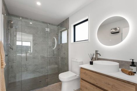 Photo of property in 6 Earl Way, Amberley, 7410