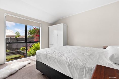 Photo of property in 3 Margan Avenue, New Lynn, Auckland, 0600