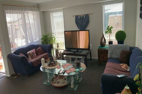 Photo of property in 32 Pakanga Grove, Pyes Pa, Tauranga, 3112