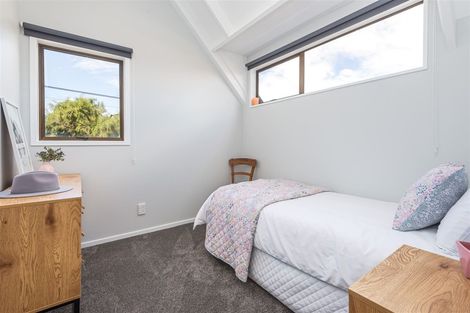 Photo of property in 21 Fovant Street, Russley, Christchurch, 8042