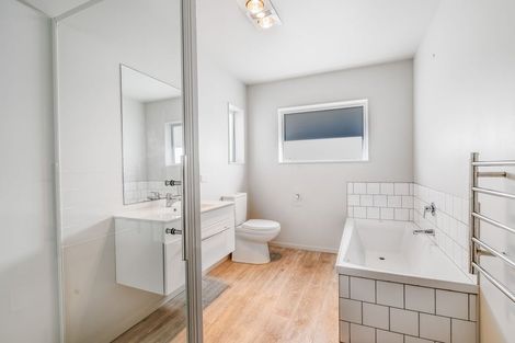 Photo of property in 12 Dune Lake Place, Ruakaka, 0116