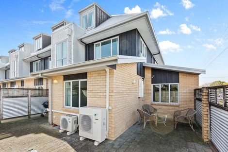 Photo of property in 41d Cook Street, Hamilton East, Hamilton, 3216