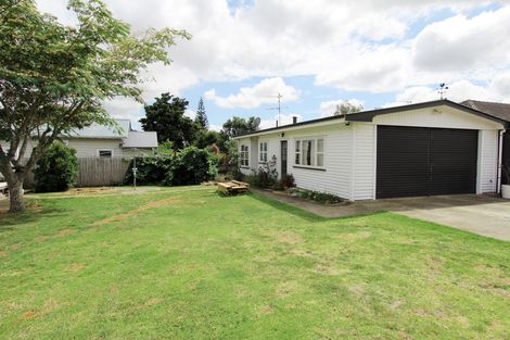 Photo of property in 2a Hamilton Place, Pukekohe, 2120