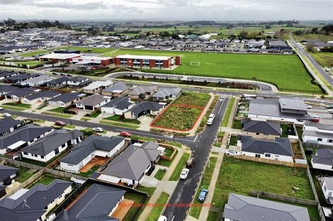 Photo of property in 5 Matikao Way, Pukekohe, 2120