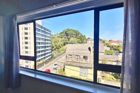 Photo of property in 11/52u Russell Terrace, Berhampore, Wellington, 6023