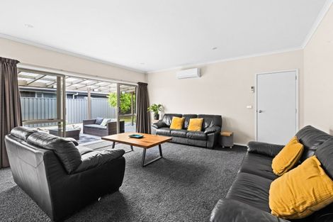 Photo of property in 60 Kapiti Drive, Poraiti, Napier, 4112