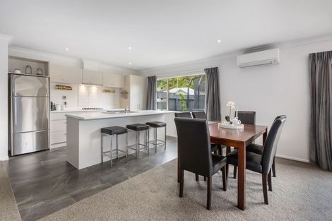 Photo of property in 3 Spritsail Place, Whitby, Porirua, 5024