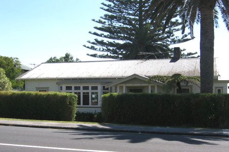 Photo of property in 143 Mokoia Road, Birkenhead, Auckland, 0626