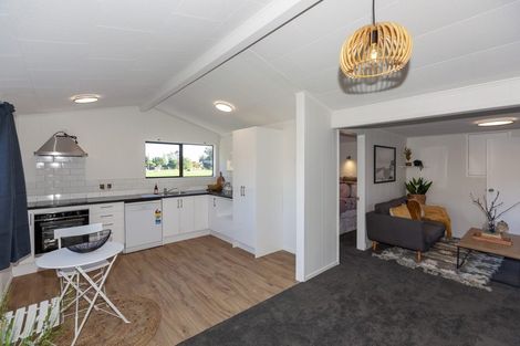 Photo of property in 17 Old Coach Road South, Otaki Beach, Otaki, 5512